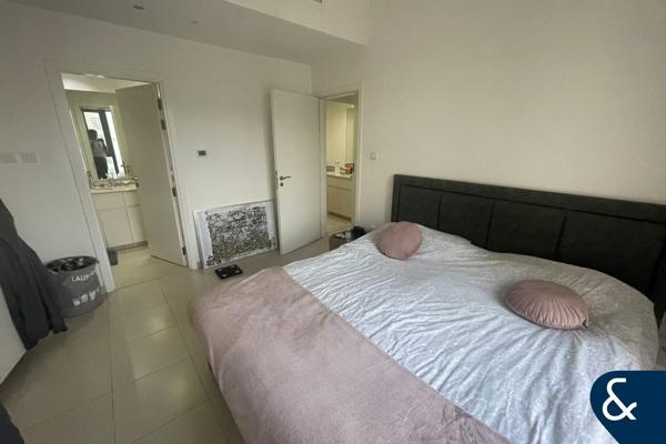 Pool View | High Floor | Available 1st Feb